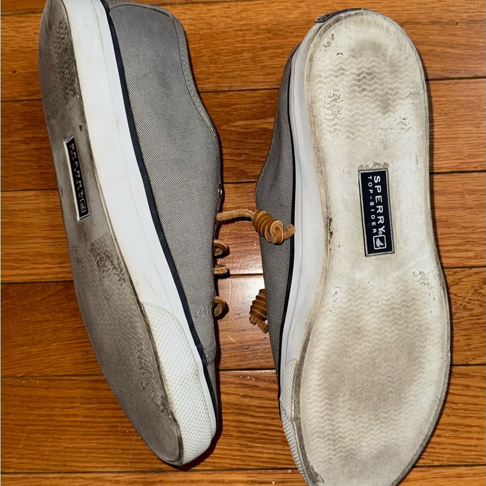 Sperry woman Casual Canvas Sneakers in Gray with Tan Laces - Picture 2 of 6